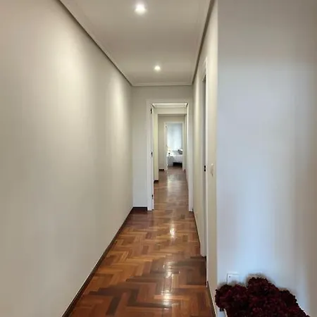 Appartamento Centrico Con Terraza Integrada *